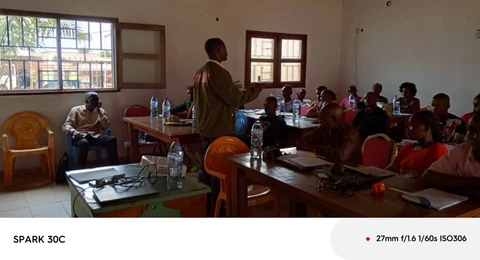 Shɛkúl məyît Bélabo