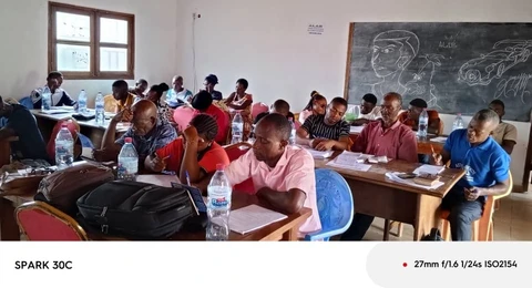 Shɛkúl məyît Bélabo