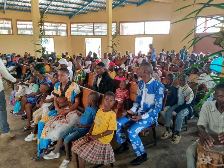 Messe dominicale Gouekong